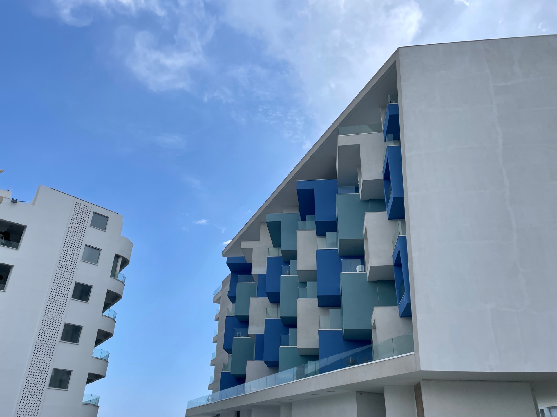 Dr. Egyedné Varga Viktória Rebeka Okleveles építészmérnök, Digitális illusztrátor